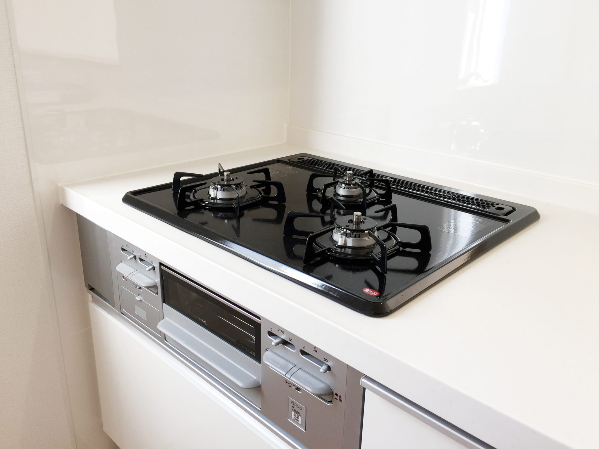 システムキッチン【ビルトインガスコンロ】取り換え作業♪ | クライムカンパニー